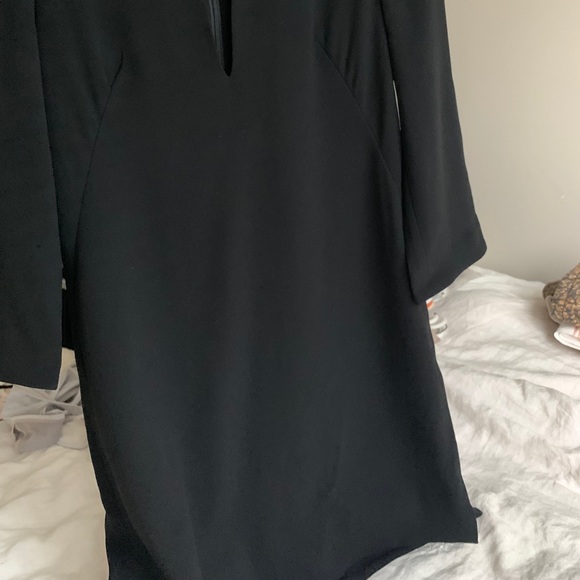 Dress - Picture 3 of 5